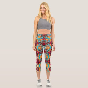 Ein einzigartiges, buntes, ganzflächiges Stoffdruc Capri Leggings