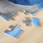 Ein Eisbär am gefrorenen Wasserfall Puzzle (Seite)