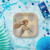 Ein Engel im Himmel, der Weihnachten hält Pappteller (Party)