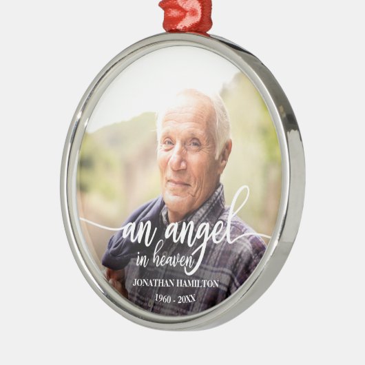 Ein Engel in der Erinnerung an das Personalisierte Ornament Aus Metall (Links)