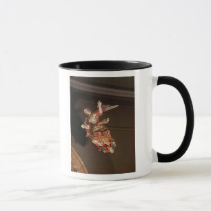 Ein Engel über dem Altarpiece Tasse