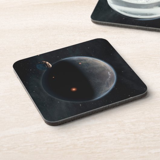 Ein erdähnlicher Planet, reich an Kohlenstoff und  Getränkeuntersetzer (Linke Seite)