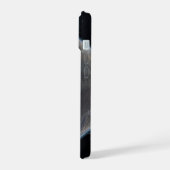 Ein erdähnlicher Planet, reich an Kohlenstoff und  iPhone 15 Hülle (Linke Seite)