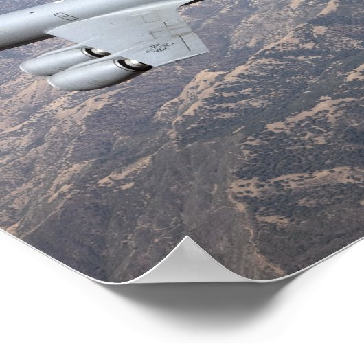 Ein F-22 Raptor erhält Treibstoff von einem KC-135 Poster (Ecke)