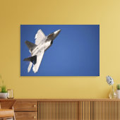 Ein F-22 Raptor-Flugzeug Leinwanddruck (Insitu (Wohnzimmer))