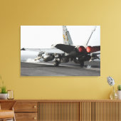 Ein F/A-18C Hornet startet vom Cockpit 2 Leinwanddruck (Insitu (Wohnzimmer))