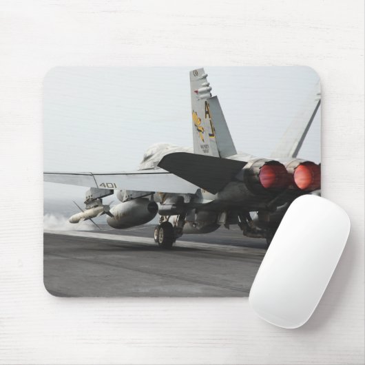 Ein F/A-18C Hornet startet vom Cockpit 2 Mousepad (Mit Mouse)
