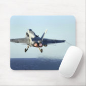 Ein F/A-18C Hornet startet vom Cockpit Mousepad (Mit Mouse)