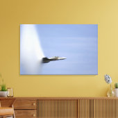 Ein F/A-18E Super Hornet erreicht die Geschwindigk Leinwanddruck (Insitu (Wohnzimmer))