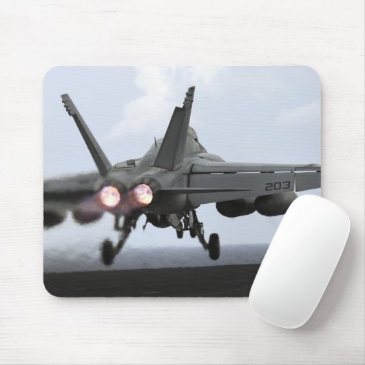 Ein F/A-18E Super Hornet startet Mousepad (Mit Mouse)
