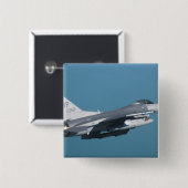 Ein Falken der F-16 im Flug Button (Vorne & Hinten)