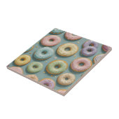 Ein fantasievoller Pastell-Donut-Traum Fliese (Seite)