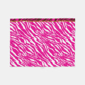 Ein faszinierendes Blumenmuster in Rosa und Weiß,  Fleecedecke (Vorderseite (Horizontal))