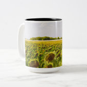 "Ein Feld der Träume" Tasse (Vorderseite Links)