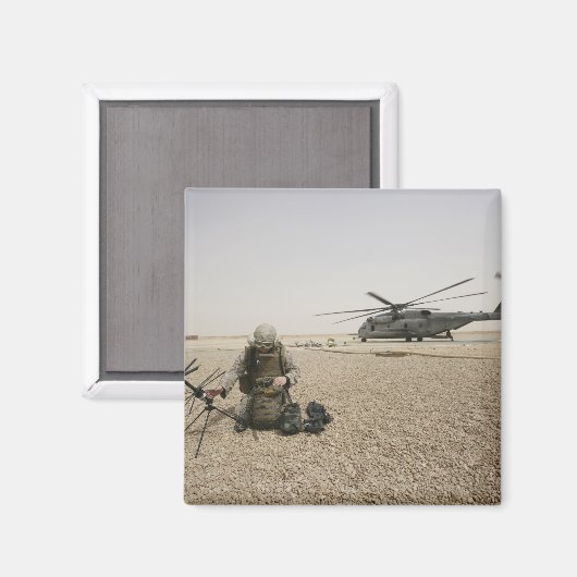 Ein Feldfunk-Operator Magnet (Vorderseite/Rückseite)