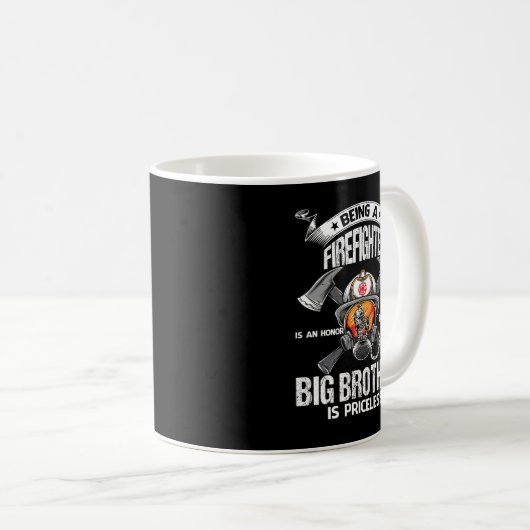 Ein Feuerwehrmann zu sein ist eine Ehre, ein große Kaffeetasse (VorderseiteRechts)