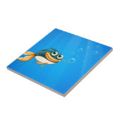 Ein Fisch mit einem großen Mund unter dem Ozean Fliese (Seite)