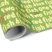 Ein Fisch Zwei Fisch Typografie Muster Geschenkpapier (Rolleneckpunkt)