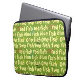 Ein Fisch Zwei Fisch Typografie Muster Laptopschutzhülle (Vorderseite Links)