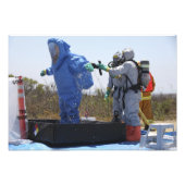 Ein Flieger steht in einer Wanne Fotodruck (Vorne)