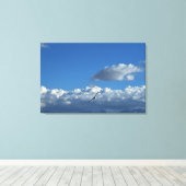 Ein Flug unter den Wolken Leinwanddruck (Insitu (Holzboden))