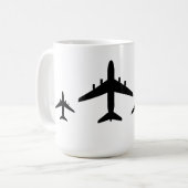 "Ein Flugzeug bei starkem Wind abheben." Kaffeetasse (Vorderseite Links)