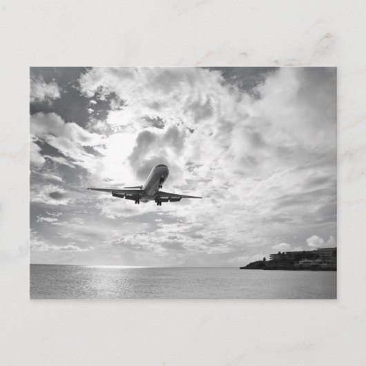 Ein Flugzeug landet in Princess Postkarte (Vorderseite)