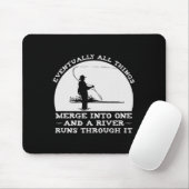 Ein Fluss läuft durch es Fly Fishing Mousepad (Mit Mouse)