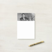 Ein Foto einer Vorläuferin-FPPP nach der Veröffent Post-it Klebezettel (Auf Schreibtisch)