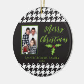 Ein Foto Schwarzweiß-Hahnentrittmuster Keramik Ornament (Links)