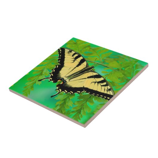 Ein Frack-Schmetterling-Landing Fliese (Seite)