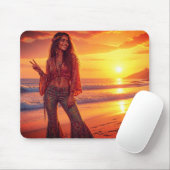 Ein freier Geist am Strand mit Schlaghosen Mousepad (Mit Mouse)