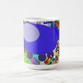 Ein froher Raumschiff-Cartoon Kaffeetasse (Mittel)