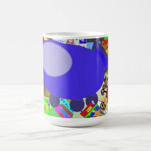 Ein froher Raumschiff-Cartoon Kaffeetasse (Mittel)