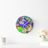 Ein froher Raumschiff-Cartoon Runde Wanduhr (Zuhause)
