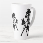 Ein fröhlich springendes Pferd in der Wildnis Milchtasse (Rechte Ecke)