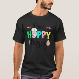 Ein fröhlicher Krankenpfleger-Trupp-Hase Frohe Ost T-Shirt