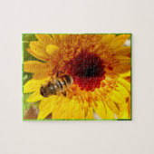 Ein fröhliches Blumenrätsel mit einer fleißigen Bi Puzzle (Horizontal)
