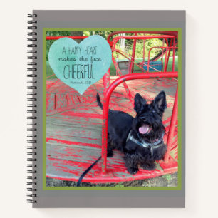 Ein fröhliches Smile-Notebook Notizblock
