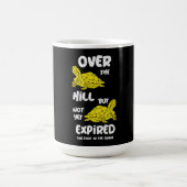 Ein Fuß im Grab Verwandlungstasse (Zentrum)