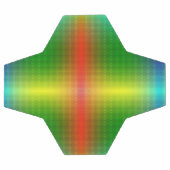 Ein Fußball hat ein farbenfrohes geometrisches Mus (Flach)