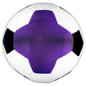 Ein Fußball mit einem markanten Design  (Gedreht)