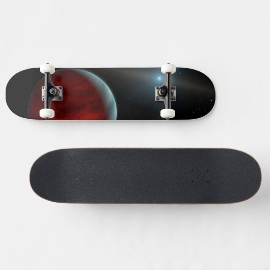 Ein Gasriese um einen weißen Zwergstern herum. Skateboard (Horizontal)