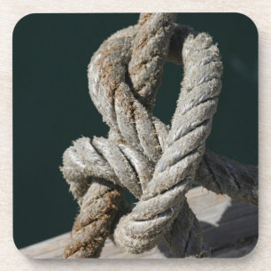Ein gebundener Knoten auf einer Anlegestelle Getränkeuntersetzer