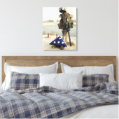 Ein gefallenes Soldatengerät Leinwanddruck (Insitu (Schlafzimmer))