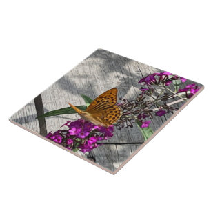 Ein gelber Schmetterling Fliese