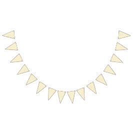 Ein gelber Teppich mit einem sich wiederholenden M Wimpelkette