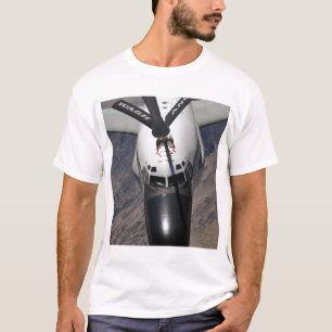 Ein Gelenk-Untersuchungsflugzeug des Niet-RC-135 T-Shirt