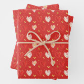 Ein Gemälde aus Herzen auf rotem Hintergrund Geschenkpapier Set (Beispiel)