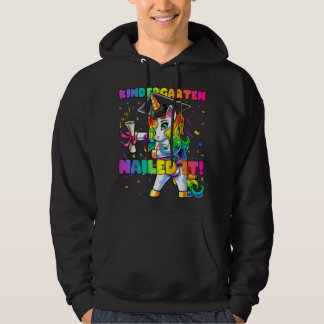Ein Geschenk zur Kindergarten-Abschlussfeier mit F Hoodie